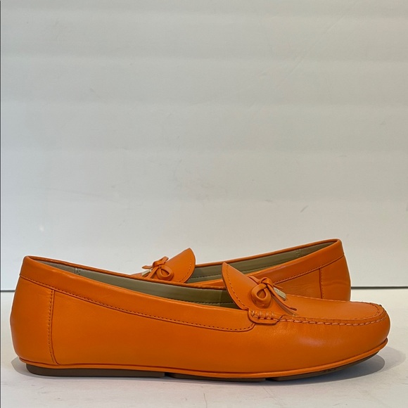 Michael Michael Kors Orange Leather Loafers Flats Shoes Size 9.5 - Picture 2 of 14